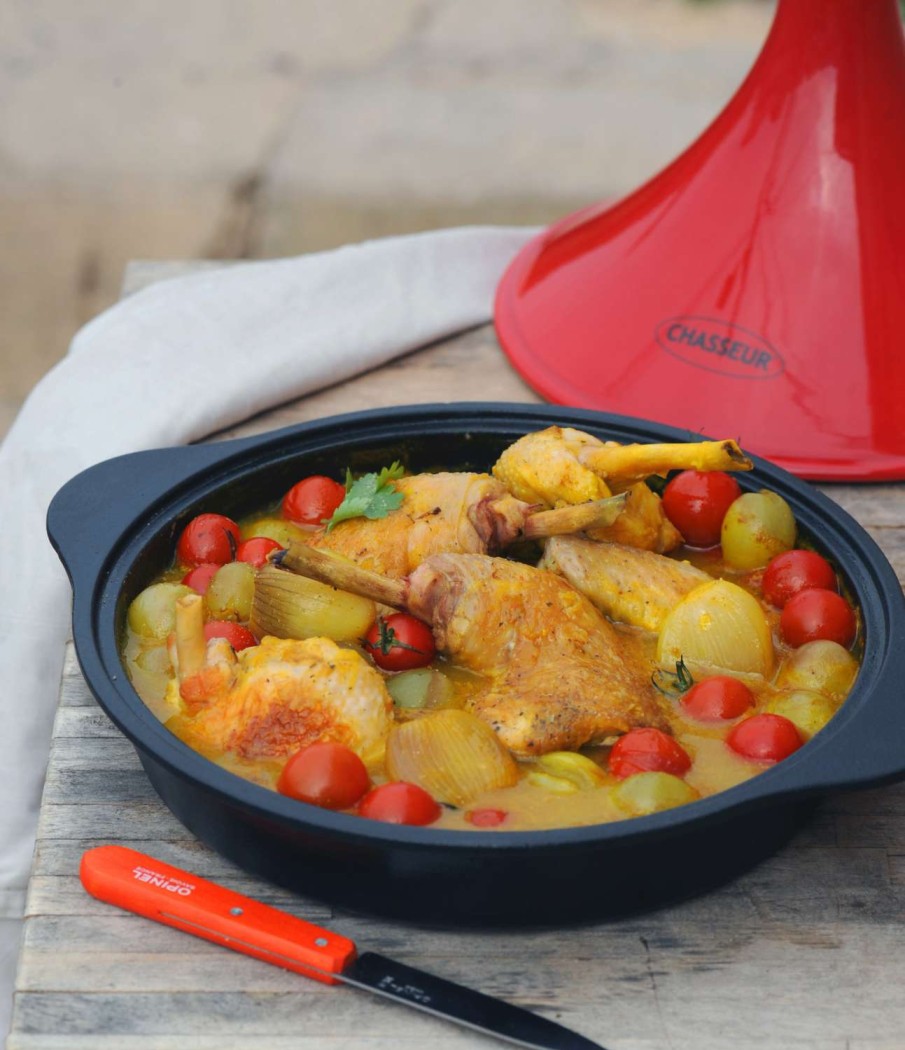 Cookware & Baking * | Special Offers Chasseur Cast Iron 1.5L Tagine Red